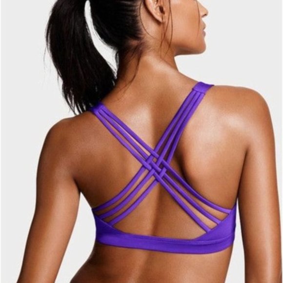 Victoria's Secret Other - VICTORIA SECRET Strappy Crisscross back Sport Bra